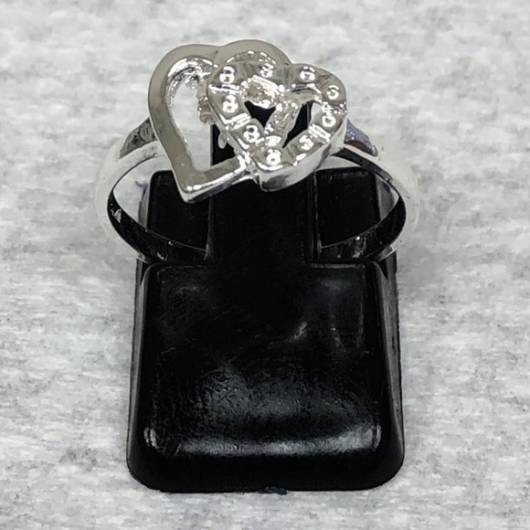 Jewelry - Sterling Silver ring,size 6